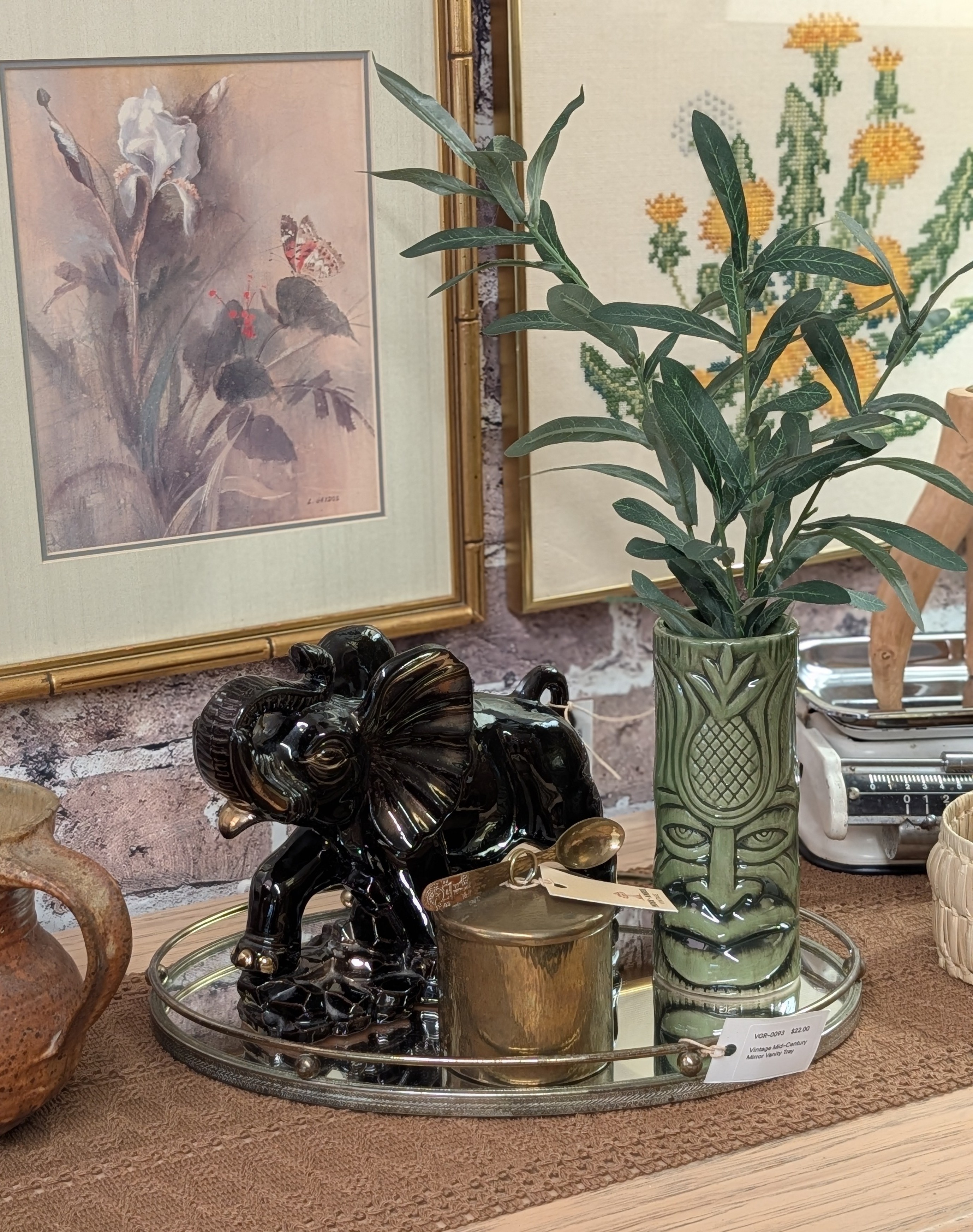 Curated vintage furniture and home décor